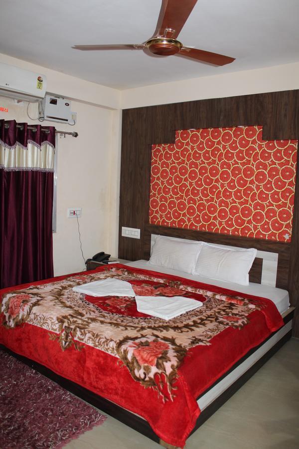 Hotel Sun Plaza-Near Konark Sun Temple- Couple Friendly-Best Choice Of Travellers Zewnętrze zdjęcie